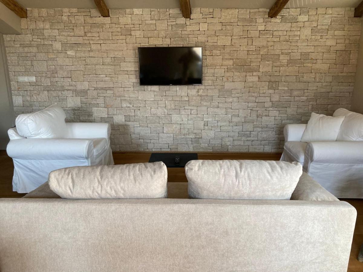 Dachgeschoss-Apartment "Andemi" In Istrien Novigrad  ภายนอก รูปภาพ