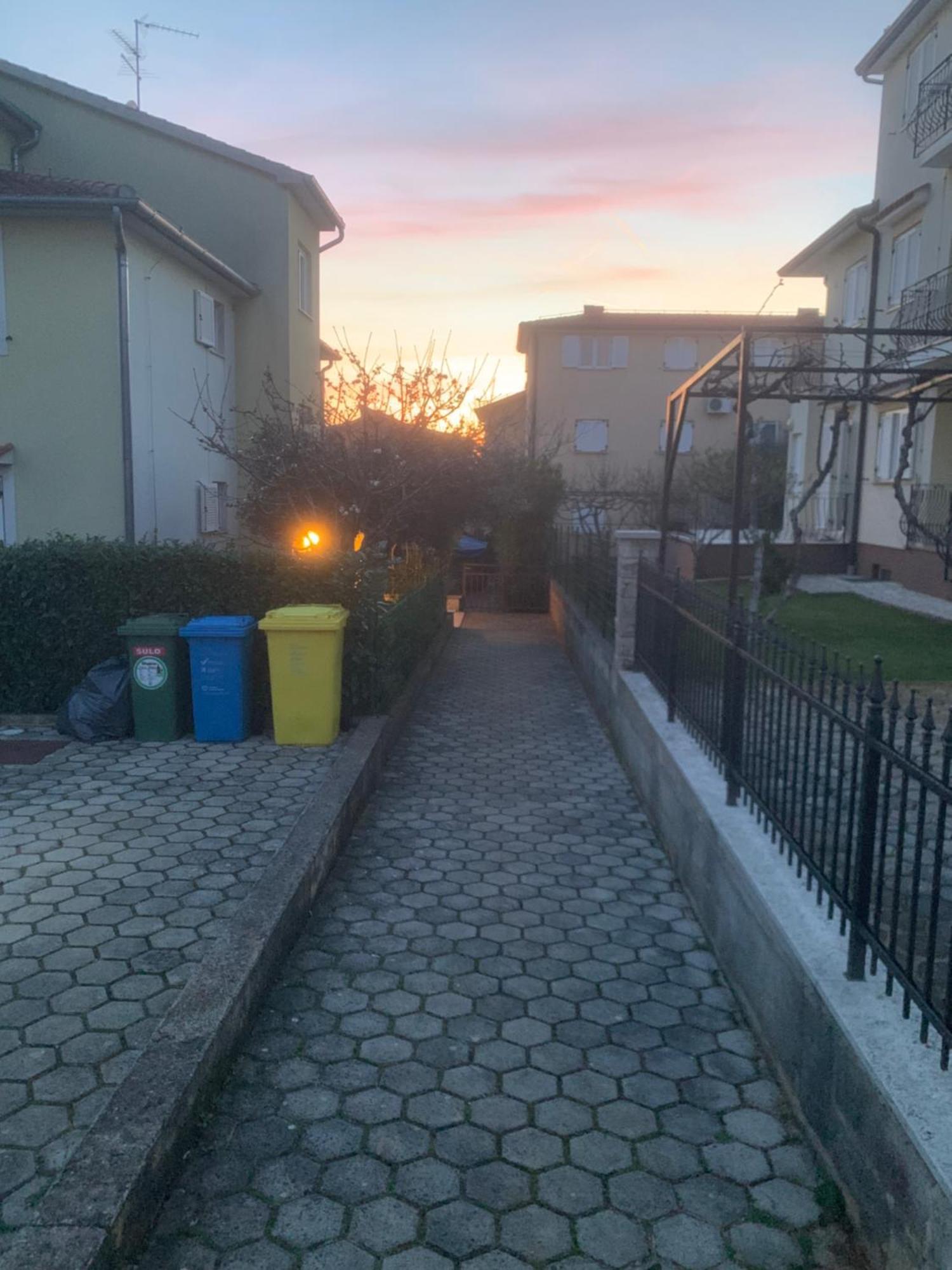 Dachgeschoss-Apartment "Andemi" In Istrien Novigrad  ภายนอก รูปภาพ